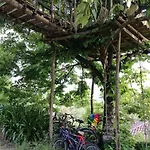 컨트리하우스 - Hippie Garden 비에이라도미노