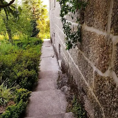 - Hippie Garden בית כפרי ויירה דו מיניו